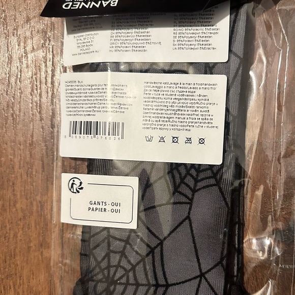 Spider Web Gloves by Banned Retro - Picture 5 of 5